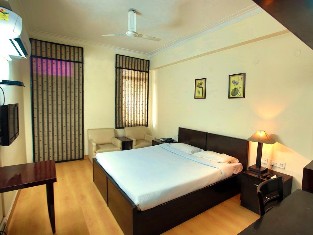 New Delhi Ymca Tourist Hostel Szoba fotó